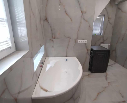 1000005930 Kádcsere